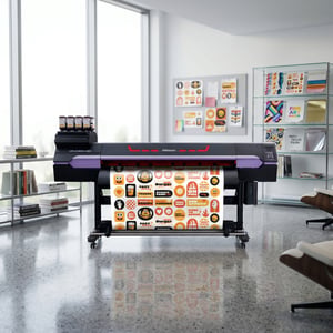  Impresión Rollo/ UV LED / Ecosolvente